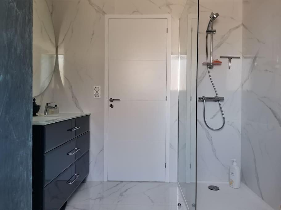 Marina Dream Apartment Toulon Bagian luar foto